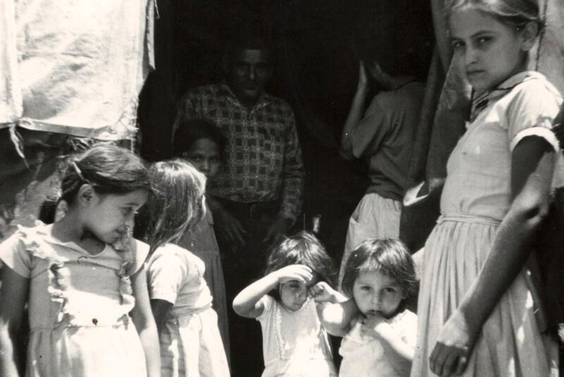 Archivo:Historia de las CEBES Etapa 1 imagen1.jpg